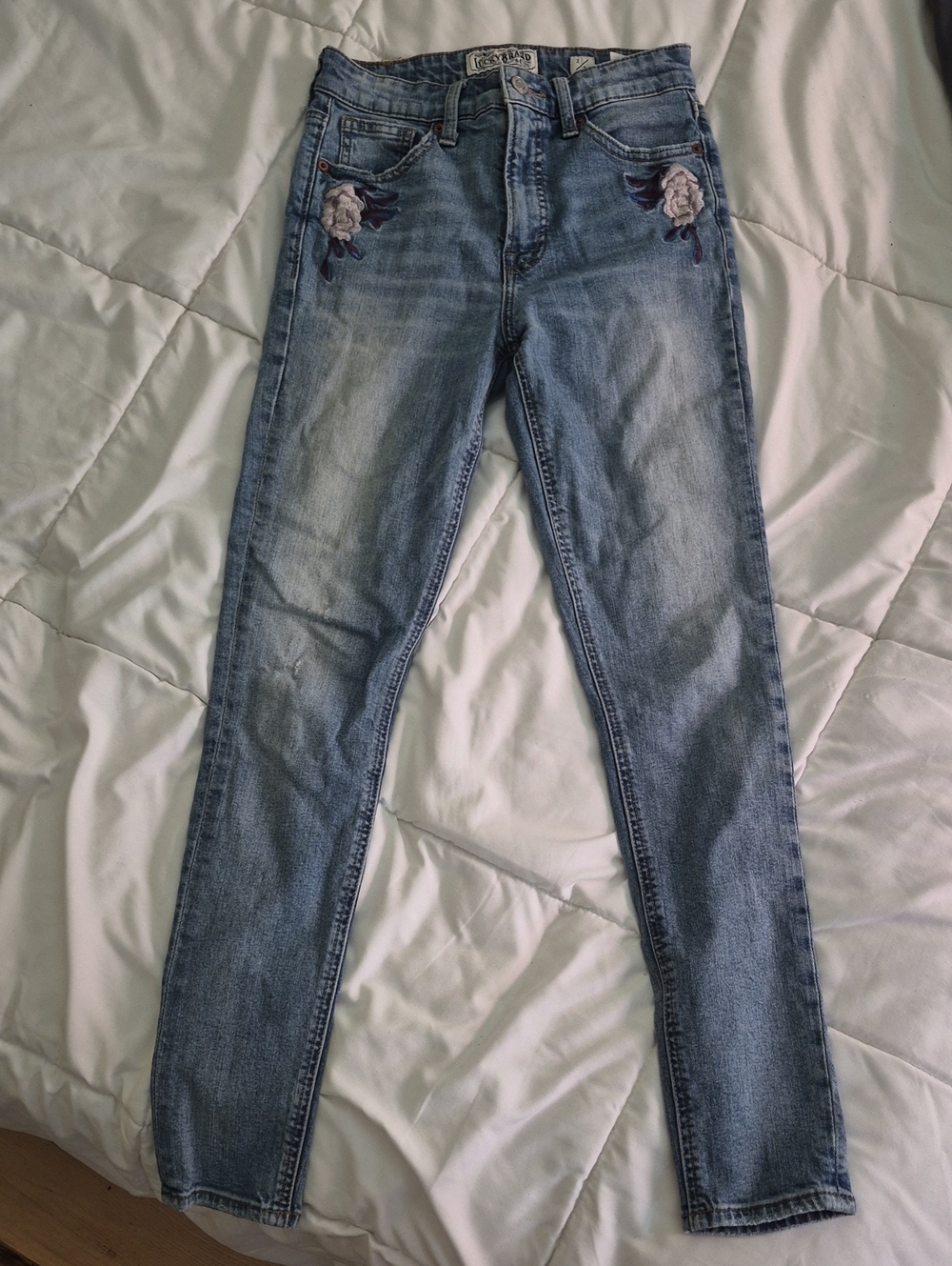 Lucky Brand Bridgette Skinny Jeans with Floral Embroidery